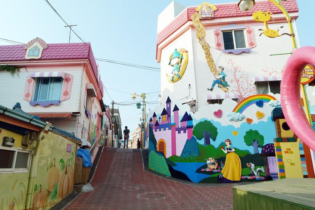 Stellar Marina Hotel Siheung Exterior foto